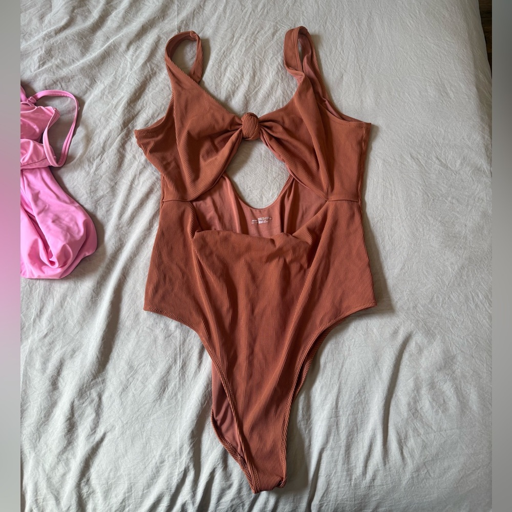 Lot of 2 Aerie Swimsuits - Picture 2 of 7